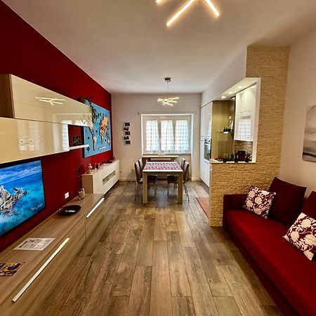 Casa Magrini - Intero Appartamento In Roma Marconi Zewnętrze zdjęcie