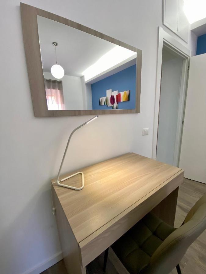 Casa Magrini - Intero Appartamento In Roma Marconi Zewnętrze zdjęcie